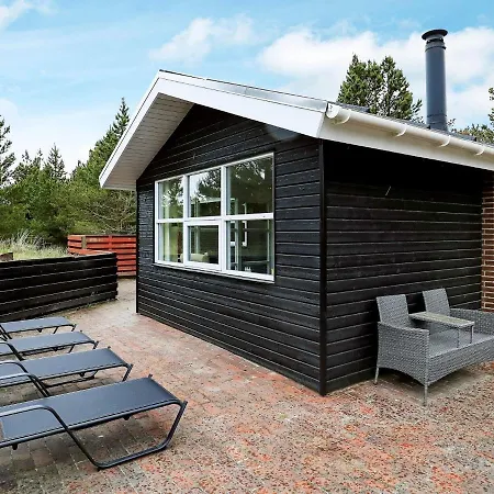 Two-bedroom Holiday In 27 Vakantiehuis *